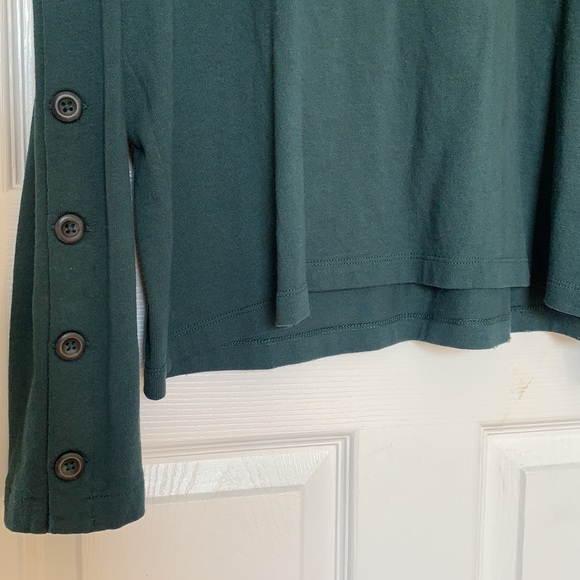 Madewell longsleeve turtleneck with button sleeves - Picture 2 of 4